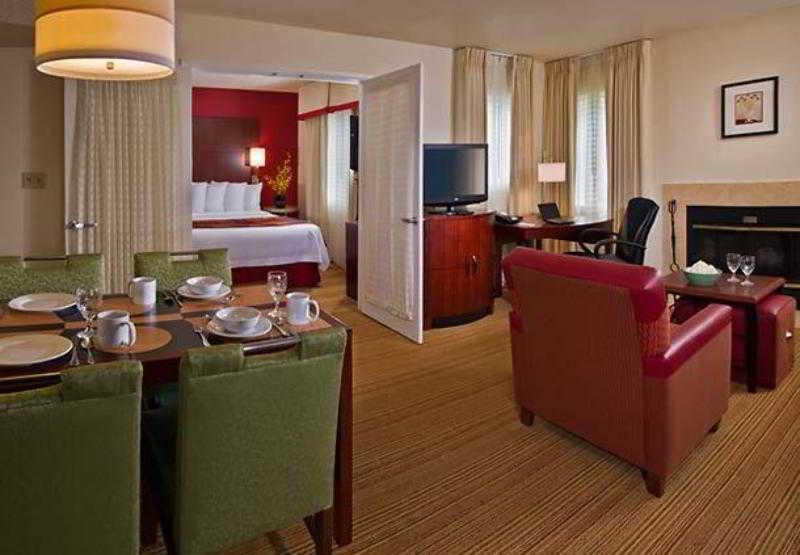 הורשאם Residence Inn Philadelphia Willow Grove מראה חיצוני תמונה