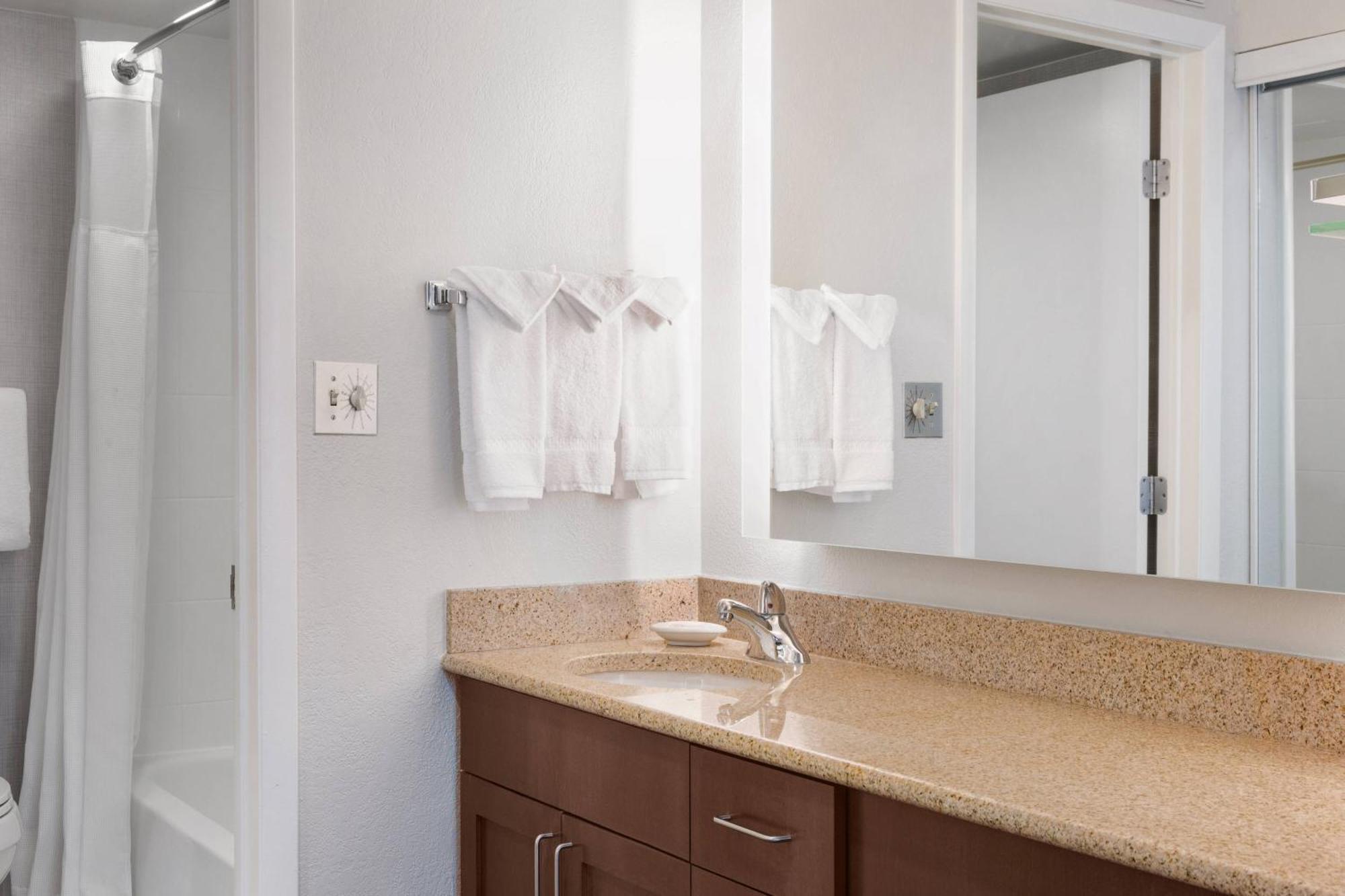 הורשאם Residence Inn Philadelphia Willow Grove מראה חיצוני תמונה